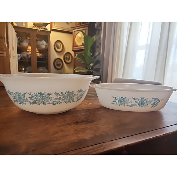 Vintage Glasbake Cinderella Blue Thistle Flower Mixing Bowl And Oval Baking Dish - Picture 1 of 6